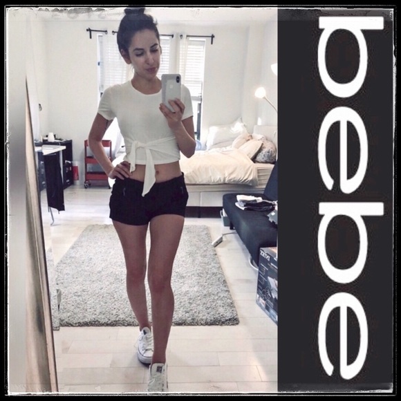 Bebe Women’s Black Shorts Size 2 - Picture 2 of 5